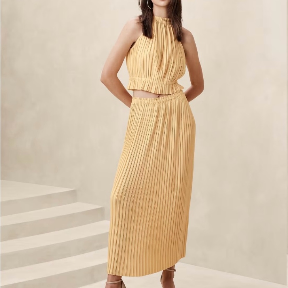 Banana Republic Skirt and Top Set